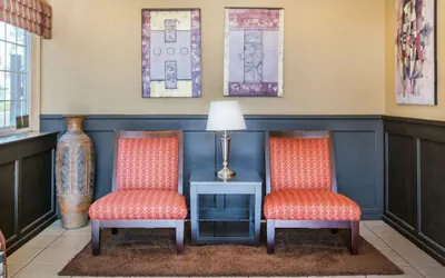 Photo 4 - Econo Lodge Inn & Suites Lodi - Wine Country Area
