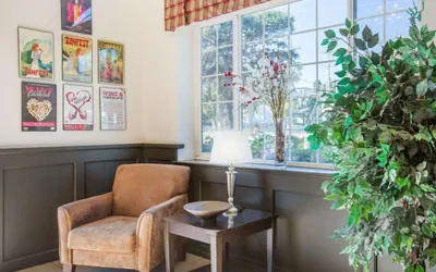 Photo 5 - Econo Lodge Inn & Suites Lodi - Wine Country Area