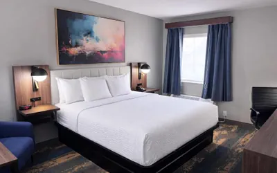 Photo 4 - La Quinta Inn & Suites by Wyndham Miamisburg Dayton South