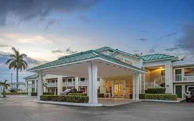 Photo 2 - Best Western Gateway to the Keys