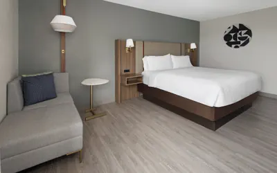 Photo 4 - Holiday Inn Roanoke-Tanglewood-Rt 419&i581 by IHG