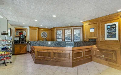 Photo 5 - Best Western Plus Westbank