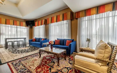 Photo 3 - Best Western Plus South Bay Hotel