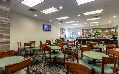 Photo 3 - La Quinta Inn by Wyndham Clearwater Central