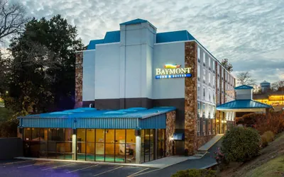 Photo 2 - Baymont by Wyndham Branson - On the Strip