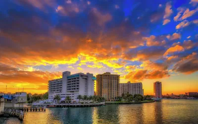 Waterstone Resort & Marina Boca Raton, Curio Collection by Hilton