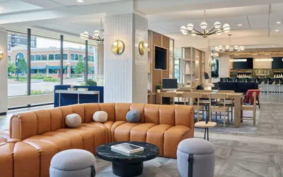 Photo 5 - Delta Hotels by Marriott Muskegon Convention Center
