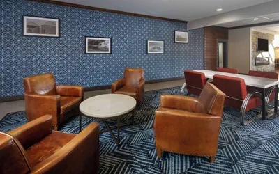 Photo 5 - DoubleTree by Hilton Manhattan, KS