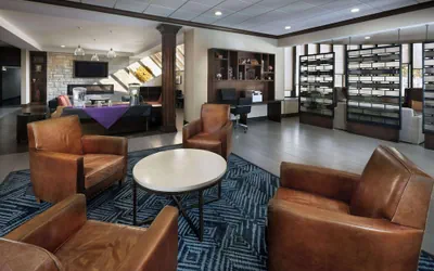 Photo 3 - DoubleTree by Hilton Manhattan, KS