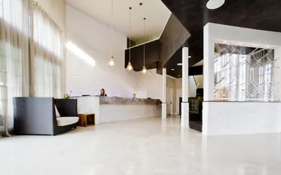 Photo 4 - Hotel Current
