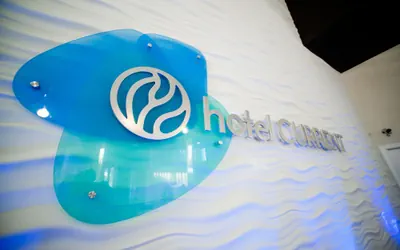 Photo 3 - Hotel Current