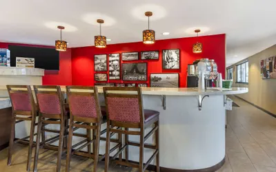 Photo 4 - Best Western Plus Wine Country Inn & Suites