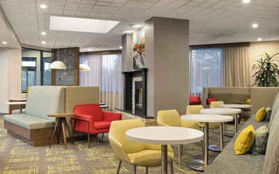 Photo 3 - Hampton by Hilton Spokane