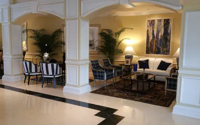 Photo 3 - Inn at Pelican Bay