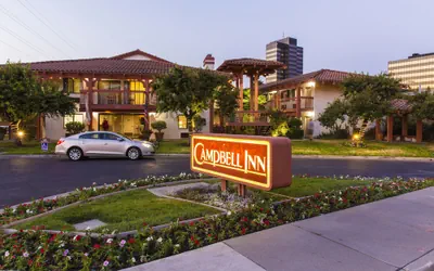 Photo 2 - Campbell Inn
