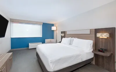 Photo 5 - Holiday Inn Express Atlanta Airport - North by IHG