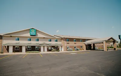 Quality Inn & Suites Watertown near Prairie Lakes Ice Arena