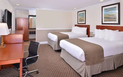 Photo 5 - Best Western Capistrano Inn