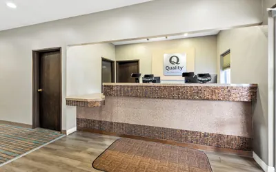 Photo 2 - Quality Inn Brookings - University