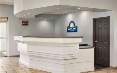 Photo 3 - Days Inn by Wyndham Hershey