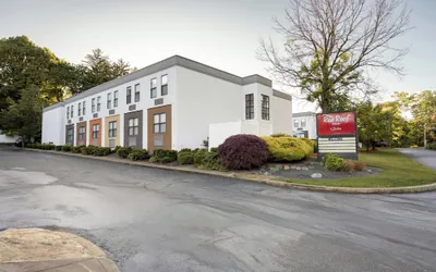 Red Roof Inn & Suites Middleborough