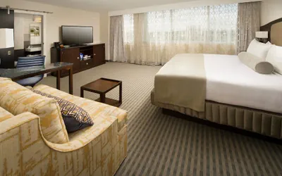 Photo 5 - Skybridge Seattle Airport Hotel
