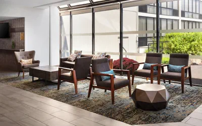 Photo 4 - Four Points by Sheraton Philadelphia Northeast