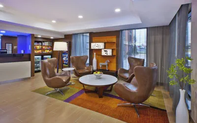 Photo 2 - Fairfield by Marriott Inn & Suites Herndon Reston