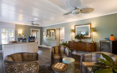 Photo 2 - Best Western Sea Island Inn