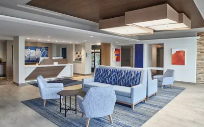 Photo 3 - Holiday Inn Express Akron NW - Fairlawn by IHG