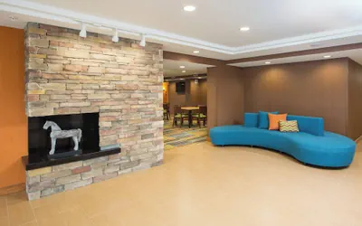 Photo 2 - Fairfield Inn by Marriot Manchester-Boston Regional Airport