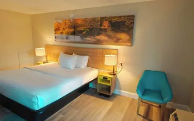 Photo 5 - Days Inn by Wyndham Salisbury
