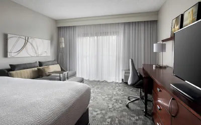 Photo 4 - Courtyard by Marriott Lincroft Red Bank