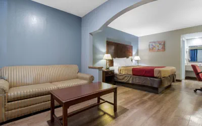 Photo 5 - Econo Lodge Aiken Central