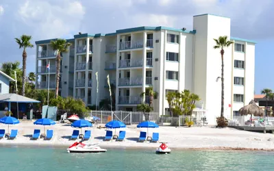 Photo 2 - Gulfview Hotel on the Beach