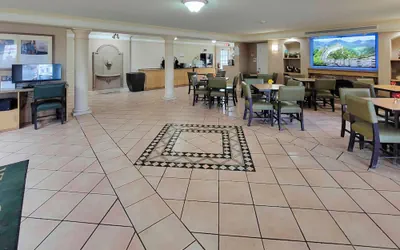 Photo 3 - Travelodge by Wyndham Amarillo West Medical Center