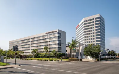 Photo 2 - DoubleTree by Hilton LAX - El Segundo