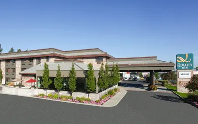 Photo 2 - Quality Inn Oakwood