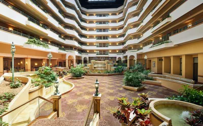 Photo 3 - Embassy Suites by Hilton Greensboro Airport