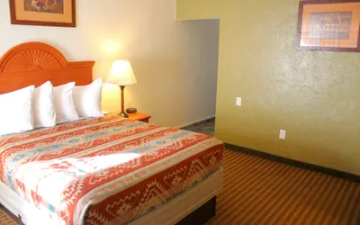 Photo 5 - The Classic Desert Aire Hotel