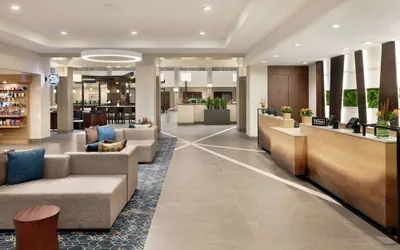 Photo 4 - Embassy Suites by Hilton Cincinnati RiverCenter