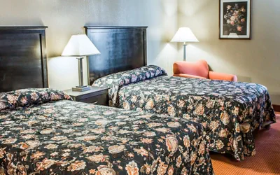 Photo 5 - Econo Lodge Burlington I-40