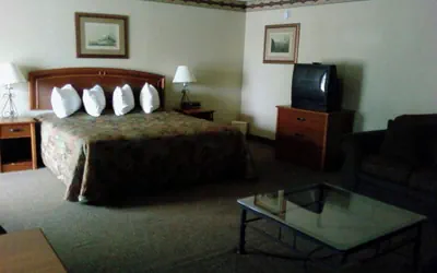 Photo 4 - Will Rogers Inn