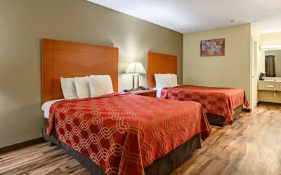 Photo 4 - Econo Lodge Athens I-65