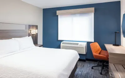 Photo 4 - Holiday Inn Express Portland South-Lake Oswego by IHG