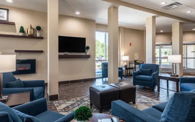 Photo 3 - Comfort Inn Edwardsville - St. Louis