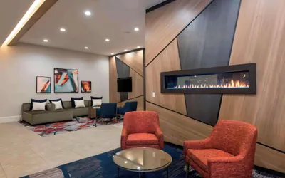 Photo 4 - The Center Hotel Grand Rapids Airport