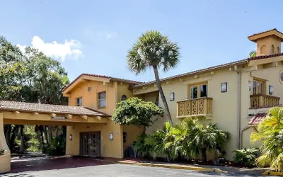 Photo 2 - Red Roof Inn Tampa Bay - St Petersburg