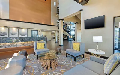 Photo 4 - Best Western Ashbury Inn