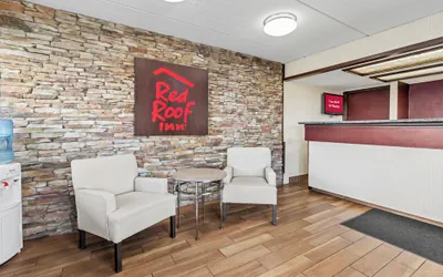 Photo 3 - Red Roof Inn Jackson Downtown - Fairgrounds